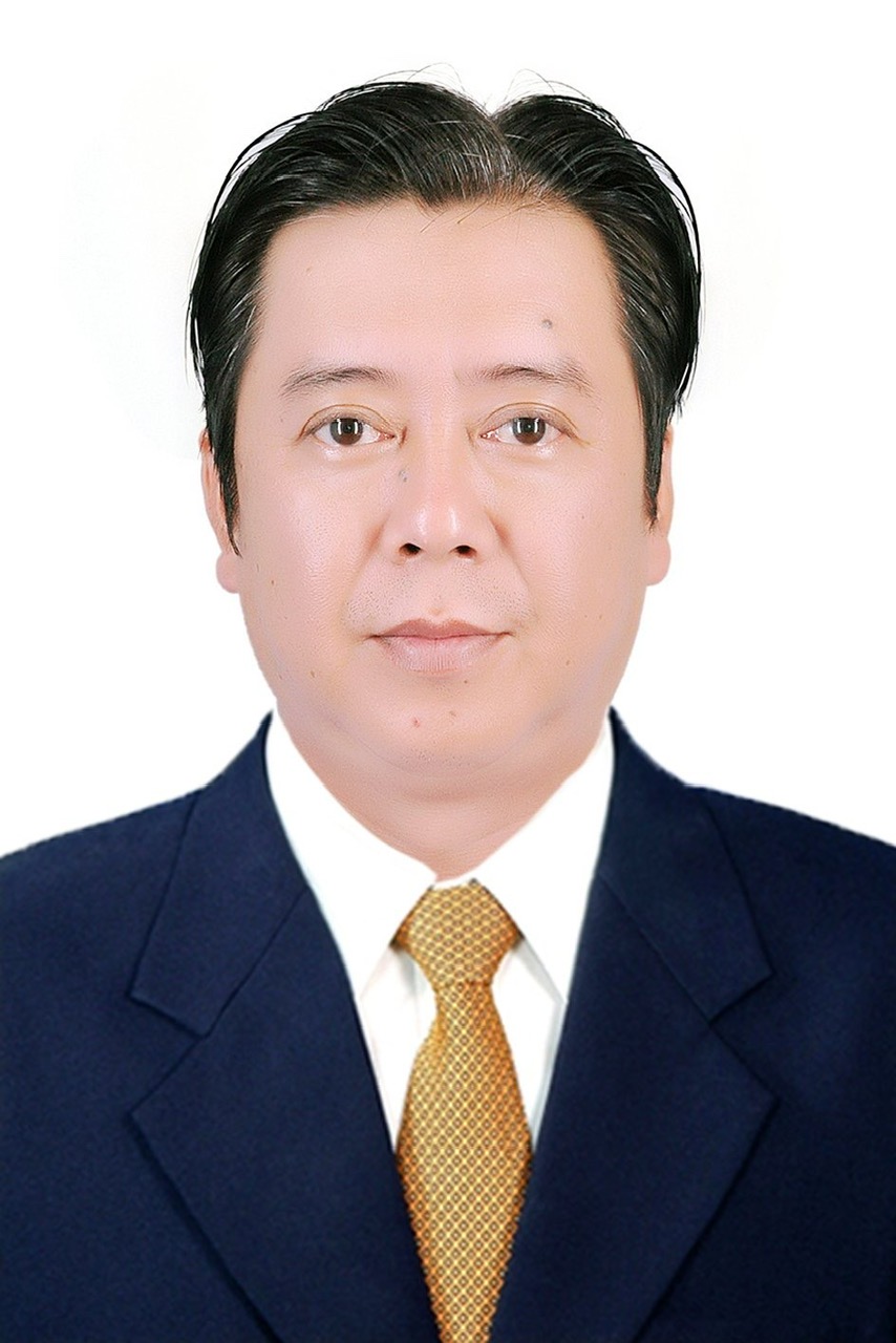 Trần Hoàng Vĩnh