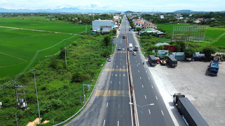 Quảng Ngãi chi 90 tỷ đồng nâng cấp, mở rộng tuyến đường giảm tải cho Quốc lộ 1 - Ảnh 1.