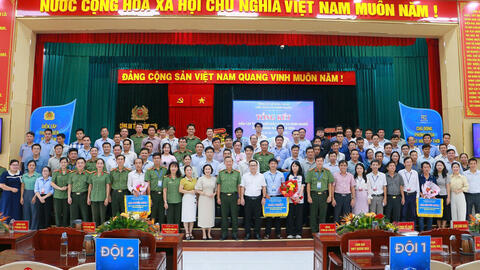 Tin nổi bật
