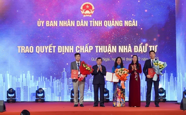 Chủ tịch nước Võ Văn Thưởng dự lễ công bố quy hoạch tỉnh Quảng Ngãi- Ảnh 3.